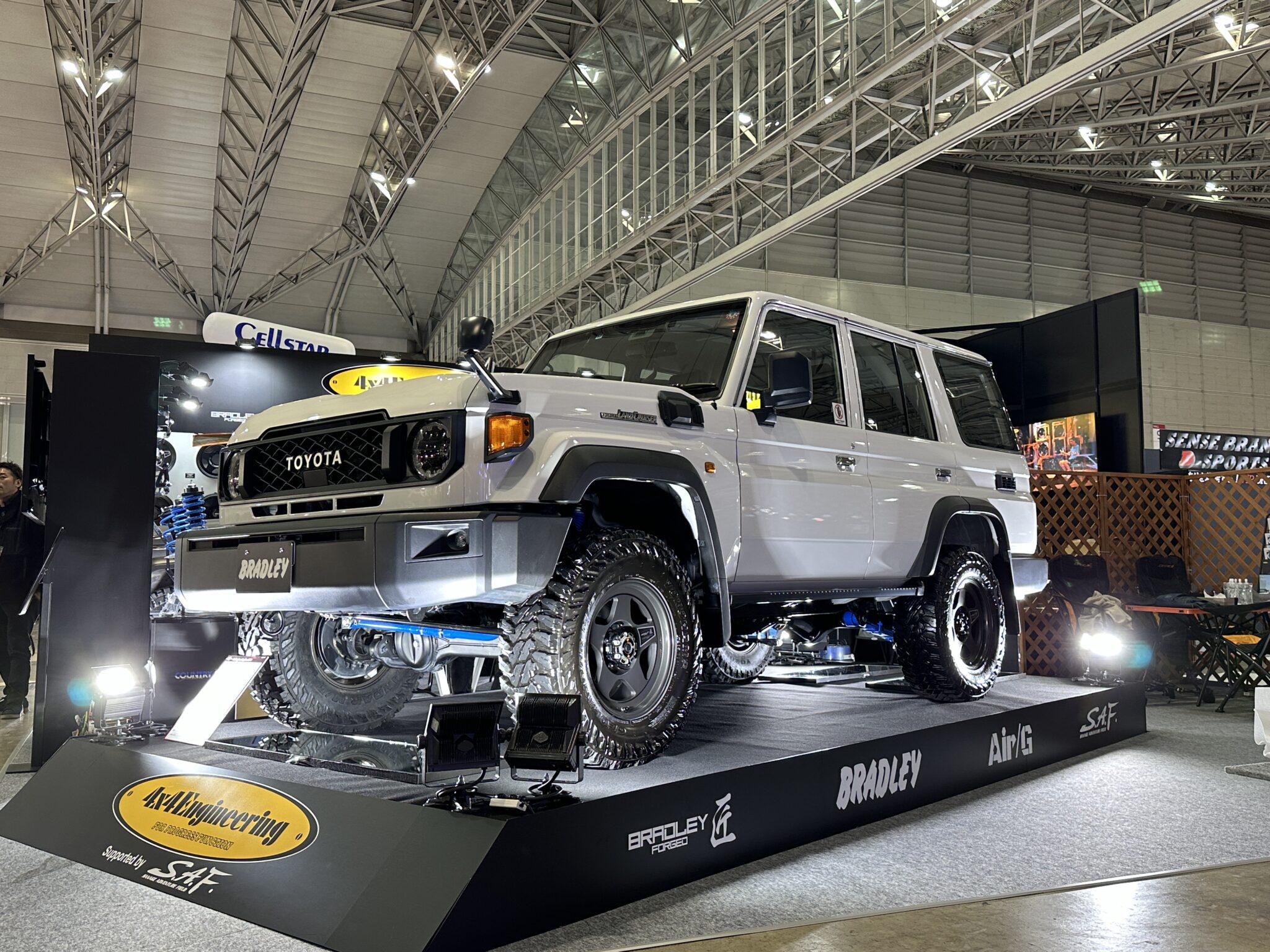 4×4エンジニアリングサービス、「東京オートサロン」に初出展 